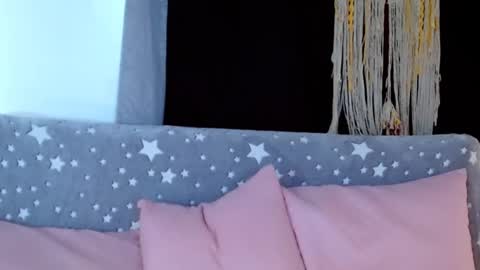 loving  online show from 02-10-25, 07:07