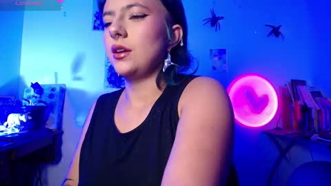 loving_alma online show from 11-06-25, 04:13