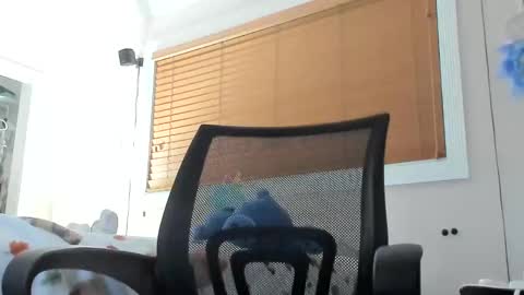 Snapshot of loving_bbw chatting on 10-24-25, 10:00 DarkGhost online show from 10-24-25, 10:00