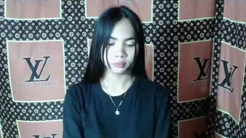 loving_rhean online show from 12-22-25, 11:51