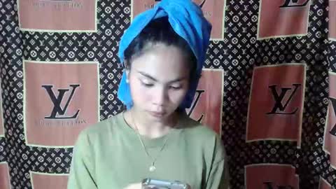 loving_rhean online show from 01-14-26, 11:38