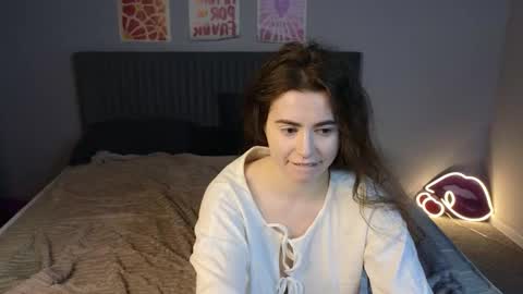 Erika online show from 02-20-26, 01:24