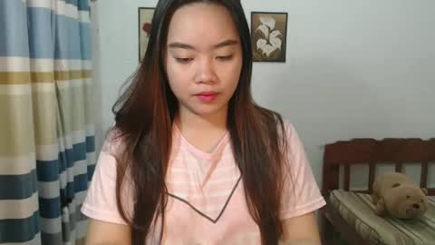 lovvvable_yoj online show from 12-24-24, 01:59