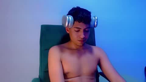 lpysami online show from 12-14-25, 05:13