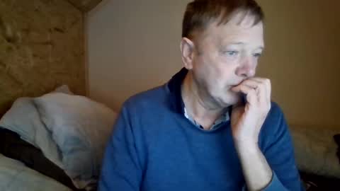 lu485947452685 online show from 12-02-25, 05:52