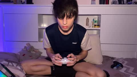 Snapshot of luan2006lovecarti chatting on 11-14-25, 04:49 luan online show from 11-14-25, 04:49