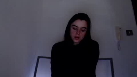 Snapshot of luana789 chatting on 12-13-24, 10:23 luana online show from 12-13-24, 10:23