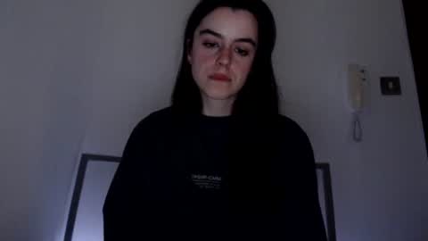 Snapshot of luana789 chatting on 01-05-25, 10:19 luana online show from 01-05-25, 10:19