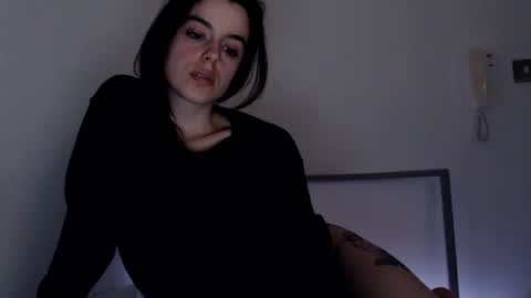 Snapshot of luana789 chatting on 01-09-25, 01:29 luana online show from 01-09-25, 01:29