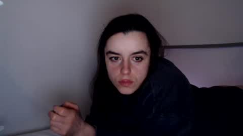 Snapshot of luana789 chatting on 01-27-25, 10:27 luana online show from 01-27-25, 10:27