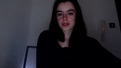 Snapshot of luana789 chatting on 02-16-25, 10:21 luana online show from 02-16-25, 10:21