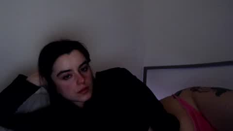 Snapshot of luana789 chatting on 02-28-25, 10:17 luana online show from 02-28-25, 10:17