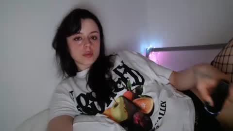 Snapshot of luana789 chatting on 09-14-25, 09:36 luana online show from 09-14-25, 09:36