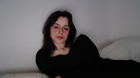 Snapshot of luana789 chatting on 10-04-25, 09:46 luana online show from 10-04-25, 09:46