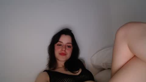 Snapshot of luana789 chatting on 10-08-25, 09:45 luana online show from 10-08-25, 09:45