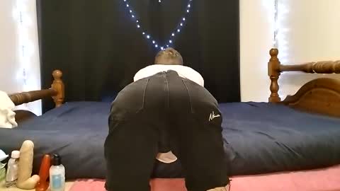 lube_squirter online show from 03-03-25, 12:16