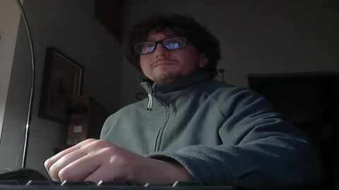 Snapshot of luca78_78 chatting on 03-01-25, 05:05 luca78 online show from 03-01-25, 05:05