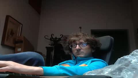 Snapshot of luca78_78 chatting on 09-28-25, 02:33 luca78 online show from 09-28-25, 02:33