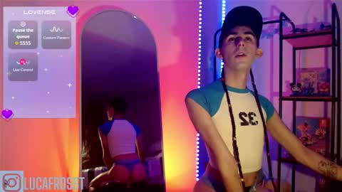 Snapshot of luca_frost chatting on 11-05-25, 11:10 Luca online show from 11-05-25, 11:10