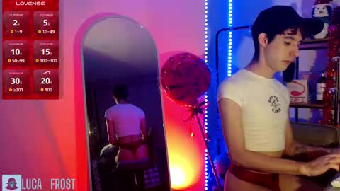 Snapshot of luca_frost chatting on 12-19-25, 03:41 Luca online show from 12-19-25, 03:41