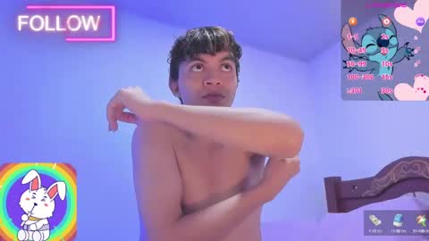 Snapshot of lucaas_king chatting on 01-15-25, 11:21 Lukas online show from 01-15-25, 11:21