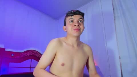 Snapshot of lucaas_king chatting on 11-08-25, 09:42 Lukas online show from 11-08-25, 09:42