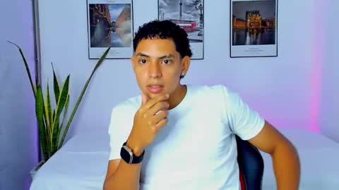 Snapshot of lucas__blake chatting on 11-03-25, 09:27 Lucas Blake online show from 11-03-25, 09:27