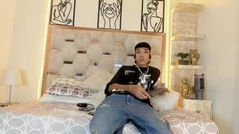 lucas_blaze3 online show from 10-12-25, 09:58