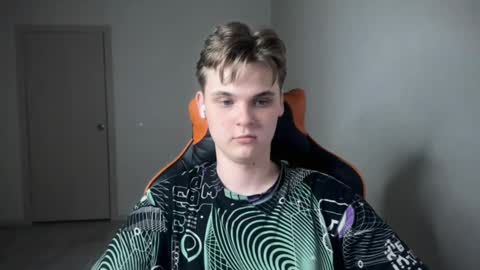 Lucas Gill online show from 01-06-25, 11:31