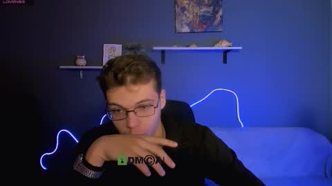 lucas_long_ online show from 10-13-25, 12:27