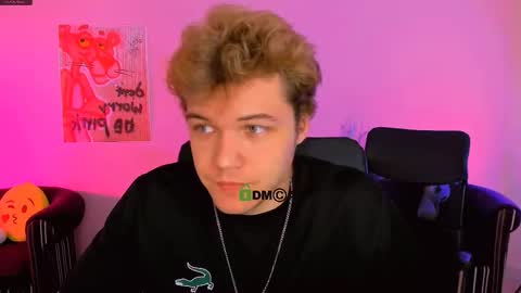 lucas_long_ online show from 12-23-25, 10:57