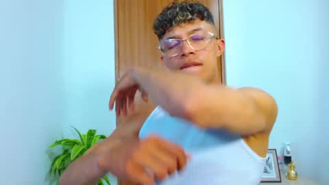 Lucas Luxx online show from 02-24-26, 06:17