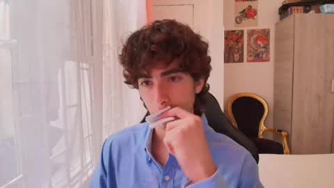 lucas_xo online show from 10-14-25, 07:03