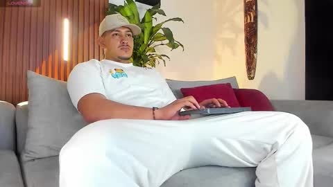 LUCA SANTOS online show from 02-20-26, 03:36