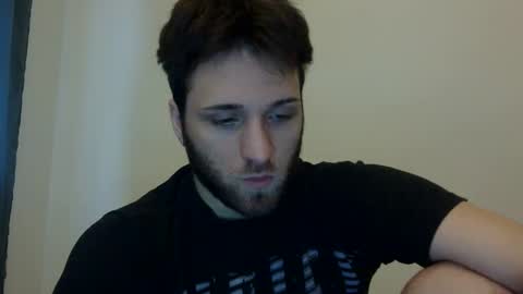 Snapshot of lucasbacon13 chatting on 01-12-25, 12:33 lucasbacon13 online show from 01-12-25, 12:33