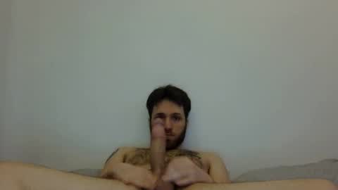 Snapshot of lucasbacon13 chatting on 01-16-25, 05:00 lucasbacon13 online show from 01-16-25, 05:00