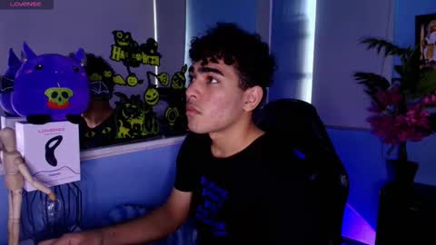 lucascarterr online show from 10-13-25, 08:53