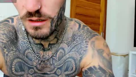 lucasexclusive online show from 10-04-25, 07:06