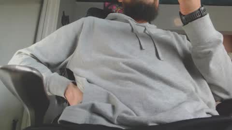 Snapshot of luchilove69 chatting on 12-29-24, 10:03 Luchi Luchano online show from 12-29-24, 10:03