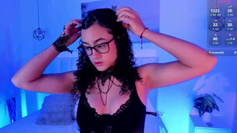 lucia_mendoza_ online show from 09-27-25, 05:23