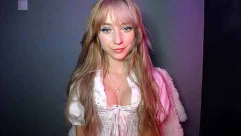 Lucy online show from 10-14-25, 06:31