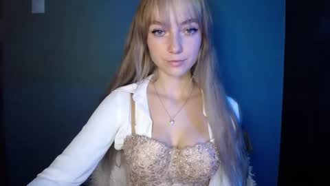 Lucy online show from 10-16-25, 02:51