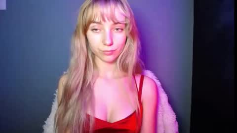 Lucy online show from 12-03-25, 08:18