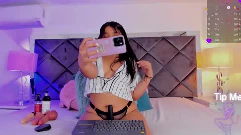 Lucia online show from 01-10-26, 01:35