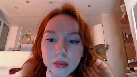 Lucia online show from 01-11-25, 08:43