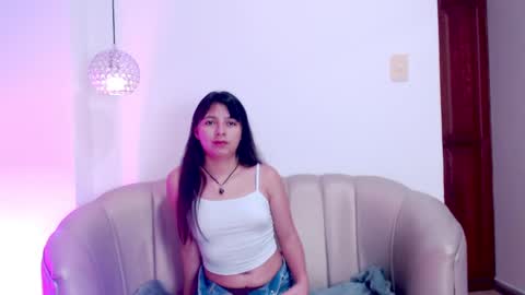 LuciaFerrero online show from 12-31-24, 11:53