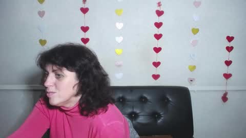 LuciaMi online show from 12-11-24, 11:32