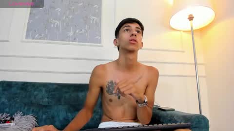 Pirulo online show from 09-23-25, 03:53