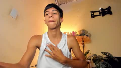 Pirulo online show from 12-05-25, 02:36