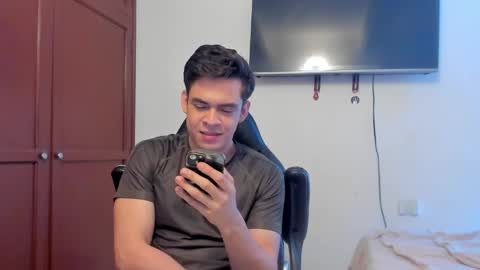 Lucian Gomez online show from 10-05-25, 07:23